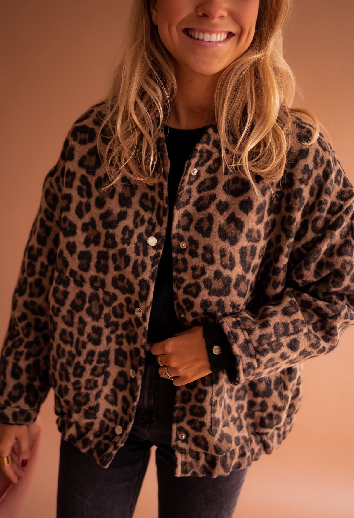 Donatella | Bomber con estampado de leopardo