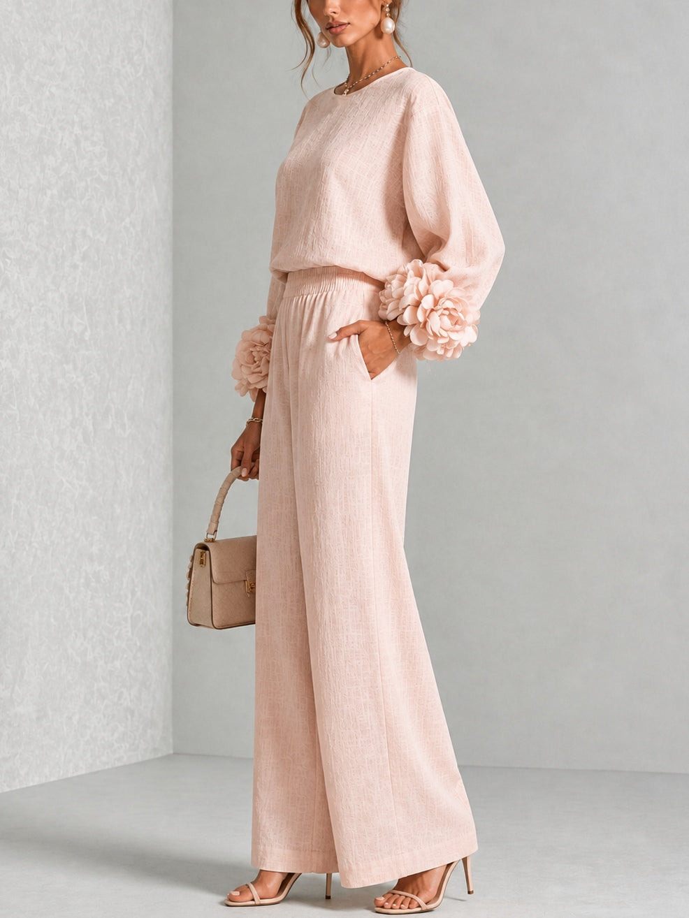 Liliana | Completo Due Pezzi con Polsini Floreali - Floreale