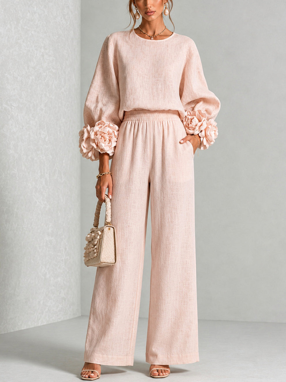 Liliana | Completo Due Pezzi con Polsini Floreali - Floreale