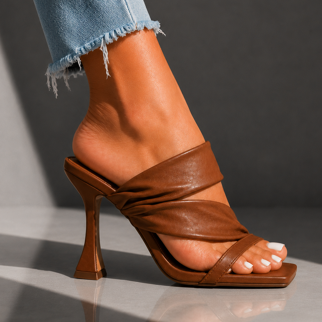 Lucia | Sandalias de tacón con correa trenzada